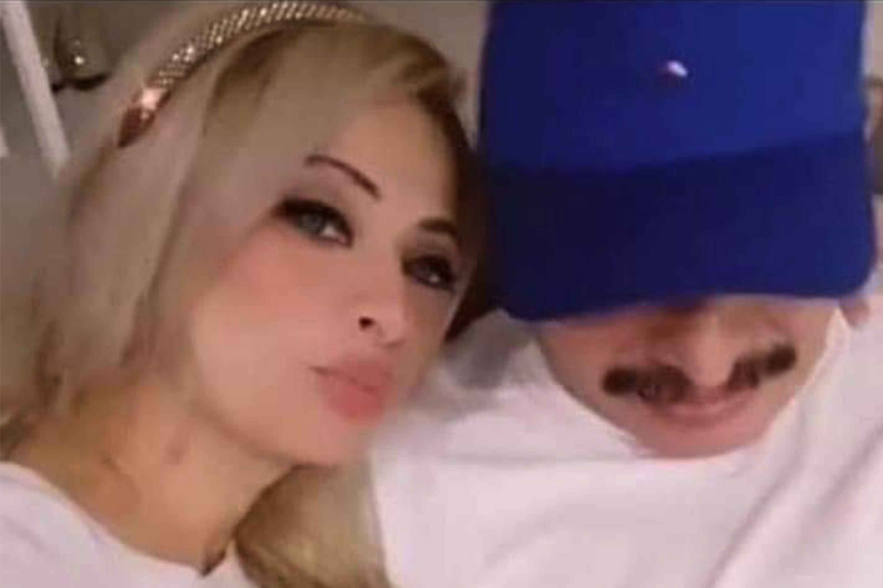 Pictures and videos uploaded to social media by Élmer Canales' romantic partner allowed El Faro to reconstruct the MS-13 leader's departure to Mexico via Guatemala after his illegal release from prison in November, 2021.