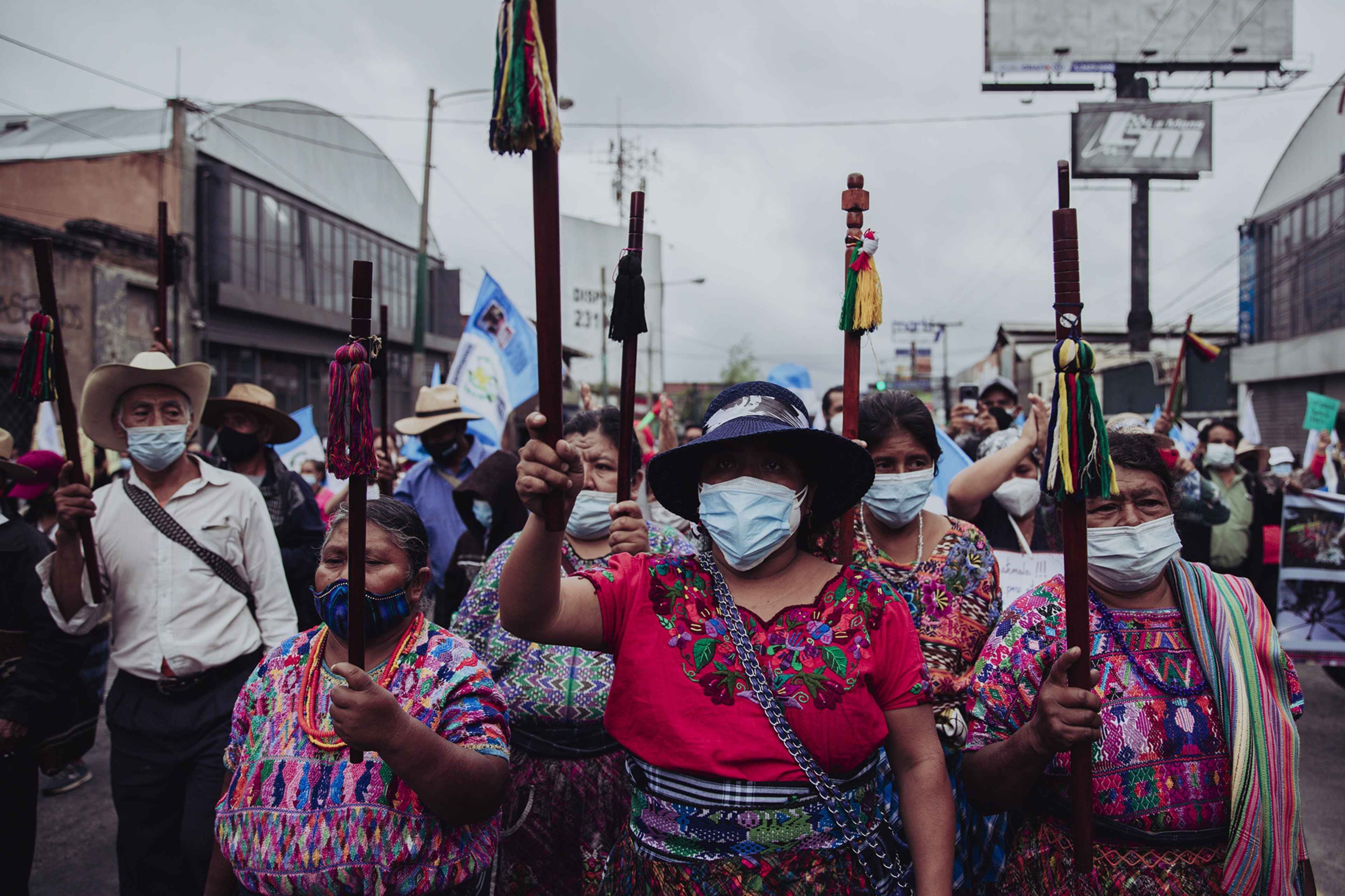 The Maya Poqoman Ancestral Authorities traveled from Santa Cruz, Sololá to Guatemala City to join a national strike in late July 2021 and call for the creation of a 'popular, plurinational constituent assembly.' Photo Carlos Barrera