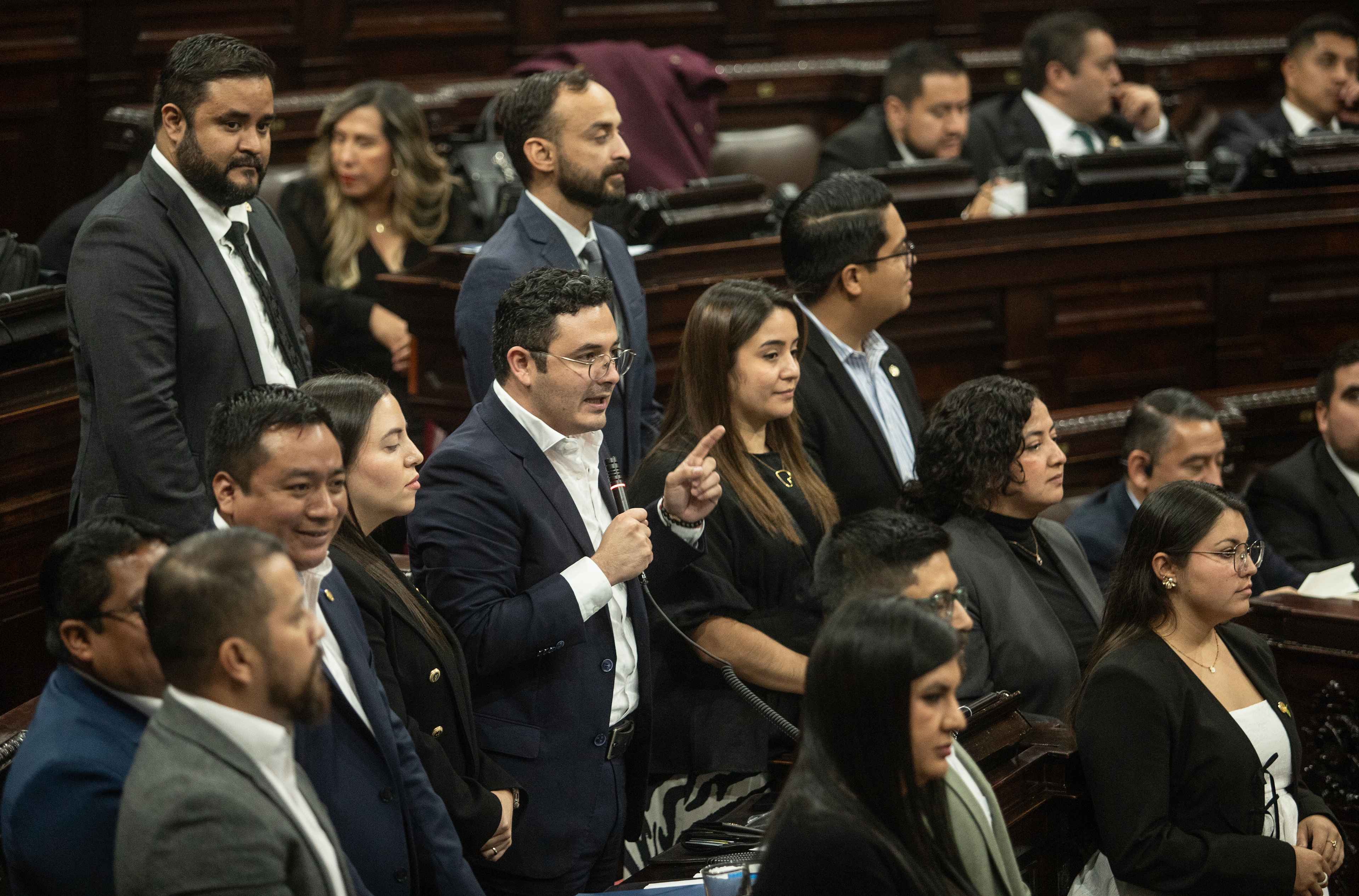 2 - Arévalo Accuses 18th Street Gang of Assassination Plot during 2023 Campaign