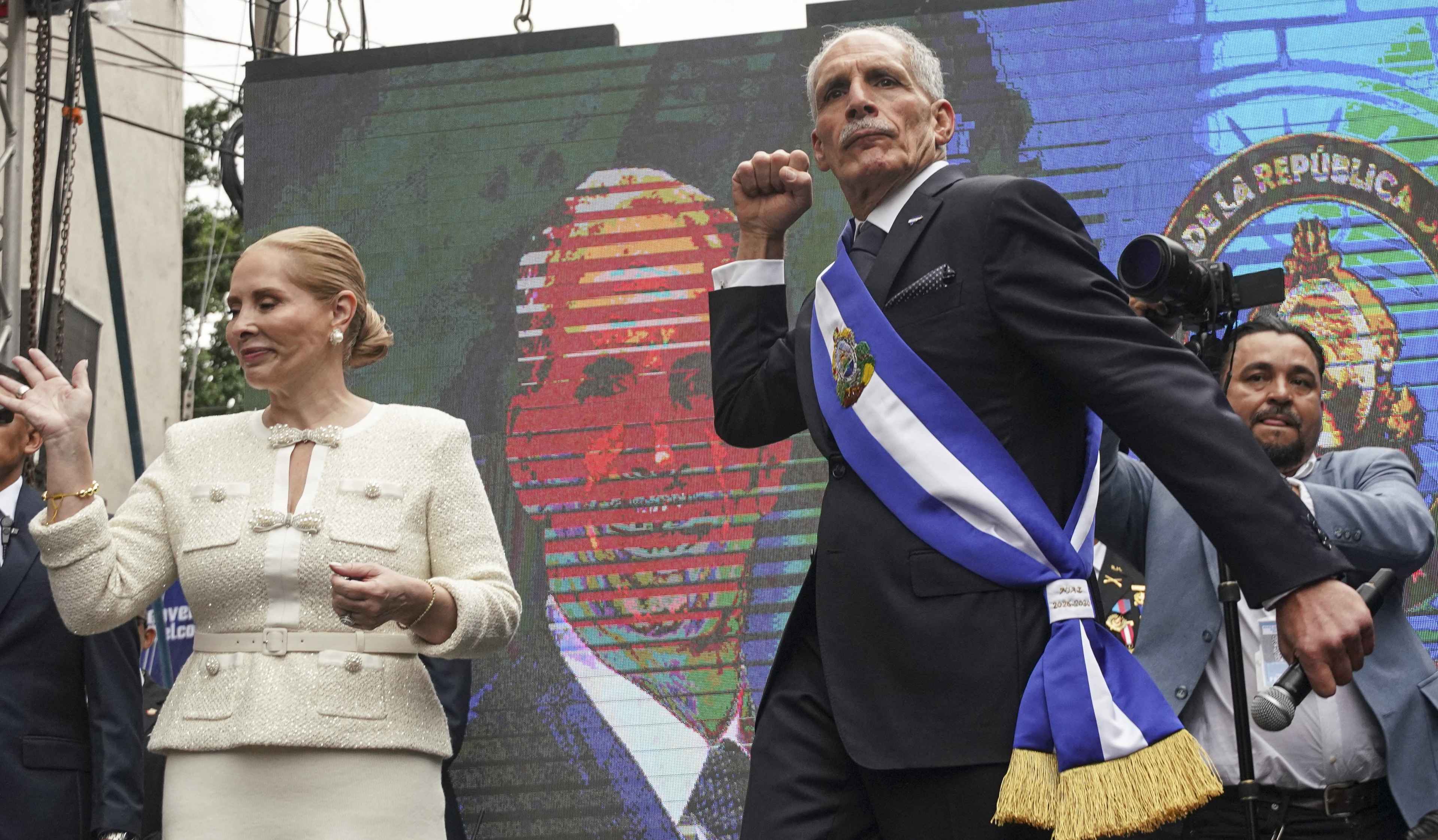 1 - Tables Turn Back to Conservative Control in Honduras