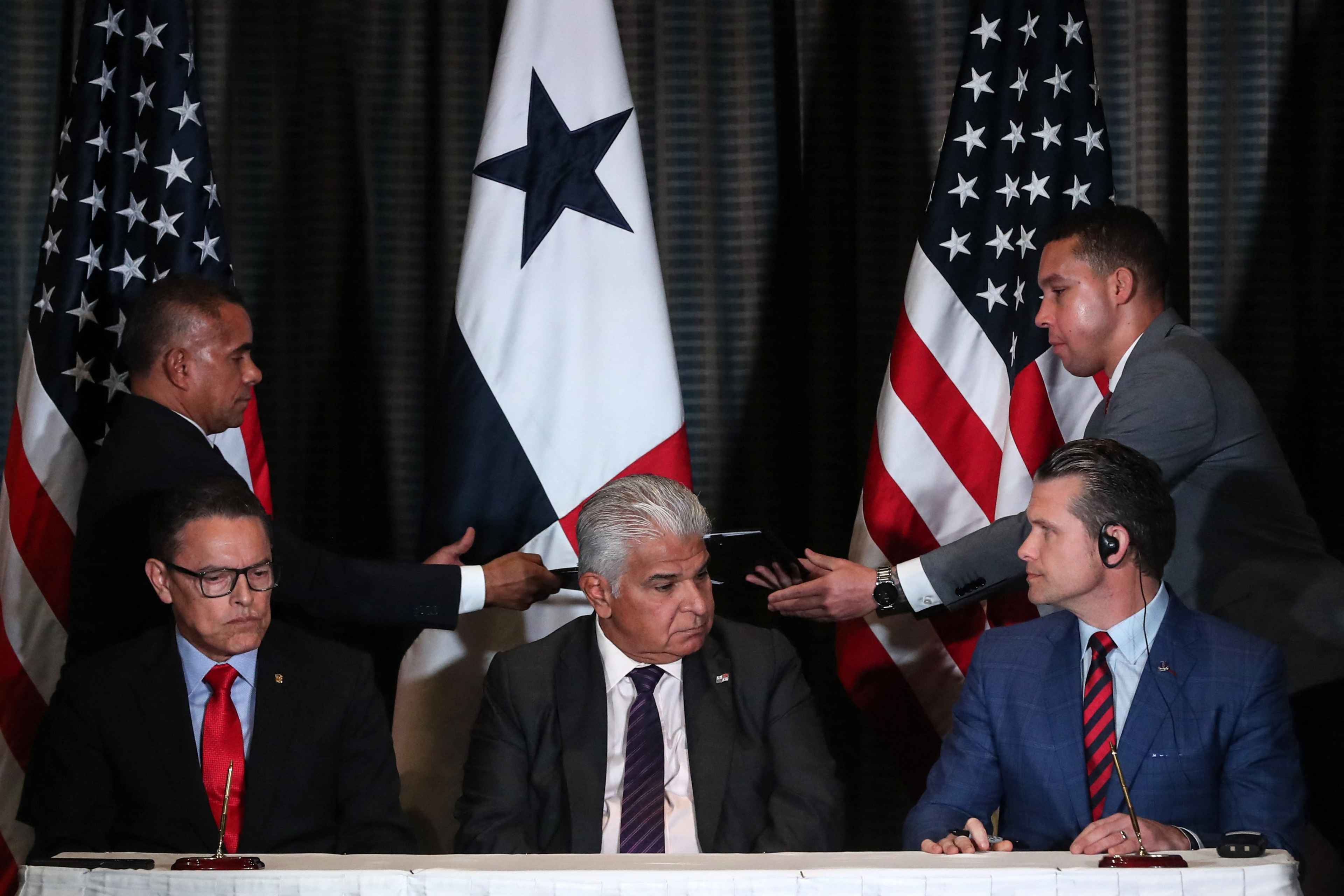 2 - Panama Canal Autonomy Hangs in the Balance Amid Pressure From Top Two Customers